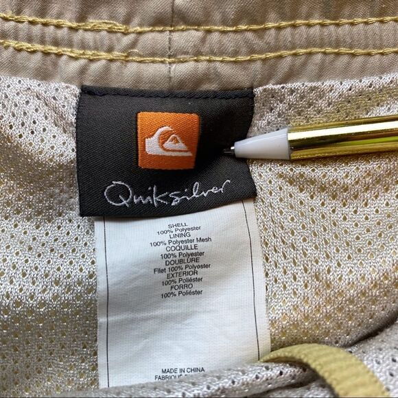 Quicksilver Yellow Men’s Swim Trunks Size Large - Picture 3 of 12